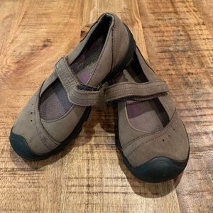 ✂️(3 for $25) Keen Girl Shoes Size 12 Brown Mary Jane EUC